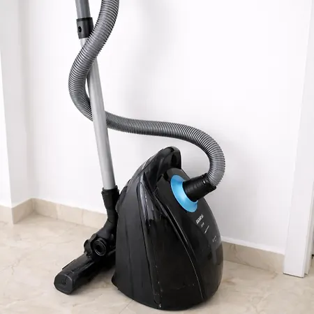 Adavilla Elite